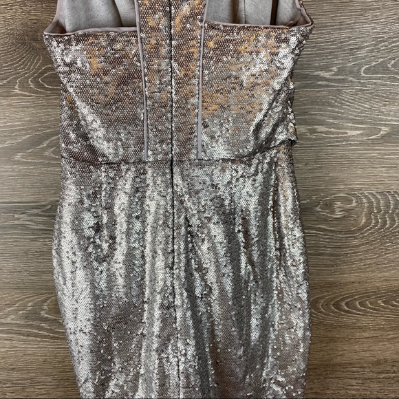 Harlyn Plunge Sequin Halter Dress NWOT - Picture 7 of 12